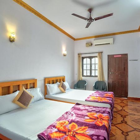 Baga Beach Walk Ngoại thất bức ảnh